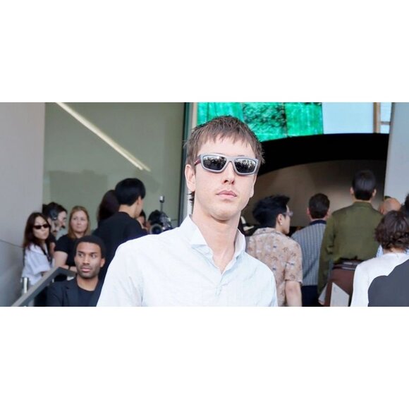 New PRADA LINEA ROSSA Grey Rectangle PS 05ZS 16X-7W1 Sunglasses Women - Picture 4 of 7